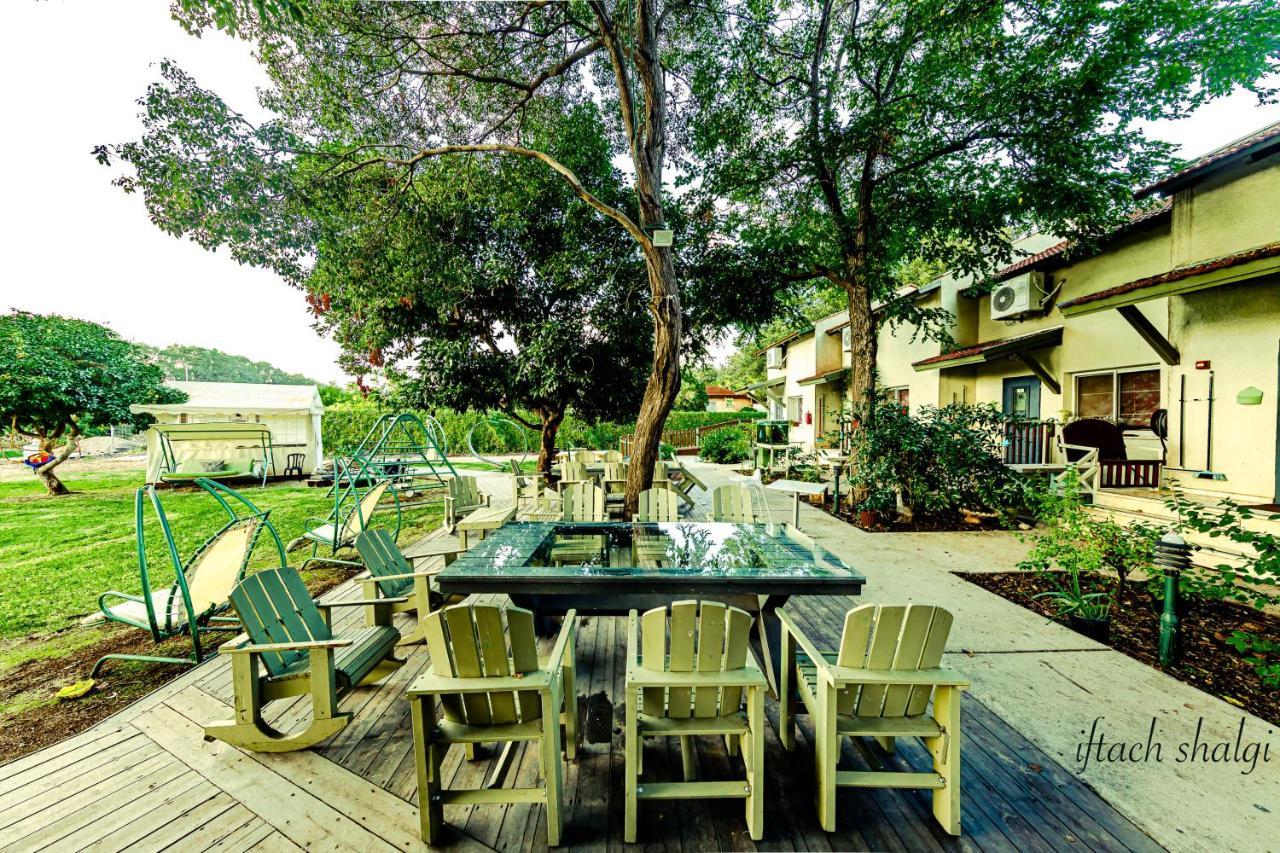 Nuriel Fruit & Guest House Sheʼar Yashuv Εξωτερικό φωτογραφία
