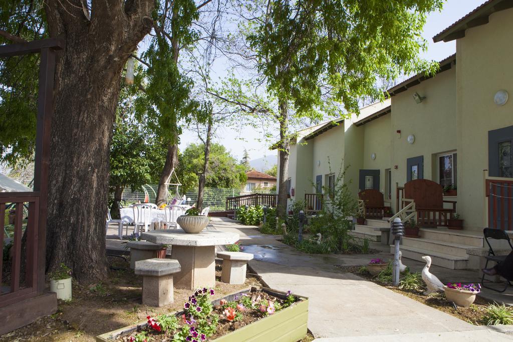 Nuriel Fruit & Guest House Sheʼar Yashuv Εξωτερικό φωτογραφία