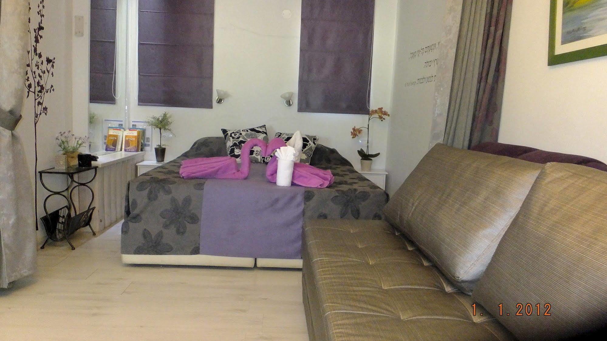 Nuriel Fruit & Guest House Sheʼar Yashuv Εξωτερικό φωτογραφία